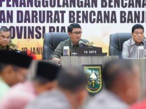Berita Riau Hari Ini: Banjir Riau, Gubri dan Kepala BNPB Rapat Koordinasi Penanganan Darurat