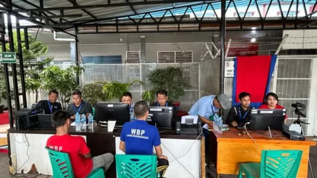 Berita Riau Hari Ini: Polres Rohil Fasilitasi Perekaman KTP bagi Napi