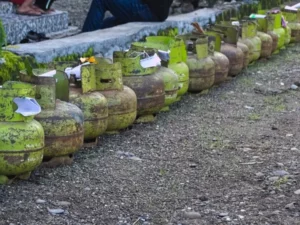 Berita Riau Hari Ini: Disperindag Pekanbaru Tutup Pangkalan Gas Nakal yang Langgar HET