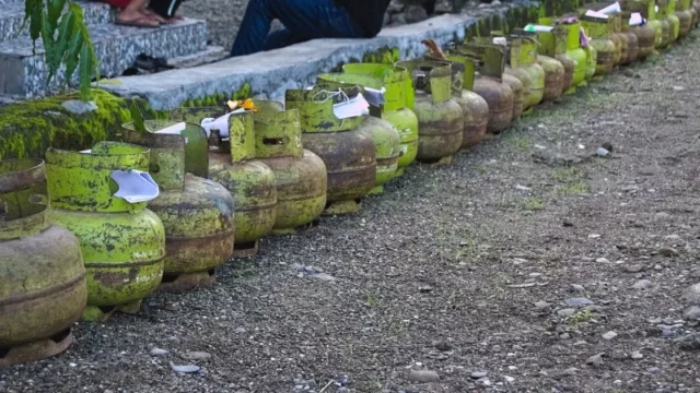 Berita Riau Hari Ini: Disperindag Pekanbaru Tutup Pangkalan Gas Nakal yang Langgar HET