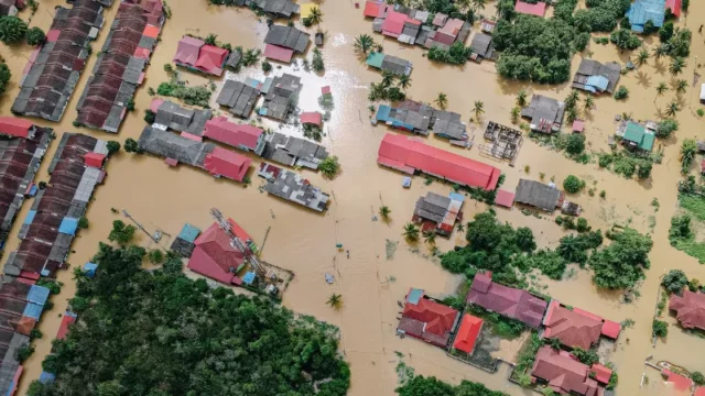 Cekricek.id - Berita Riau Hari Ini: Banjir Riau meluar, BPBD meminta bantuan Pusat. Lebih dari 4.600 KK terdampak.
