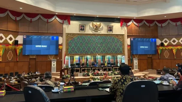 Cekricek, Berita Riau Hari Ini: DPRD Riau Bentuk Pansus Ranperda Pengelolaan Sungai