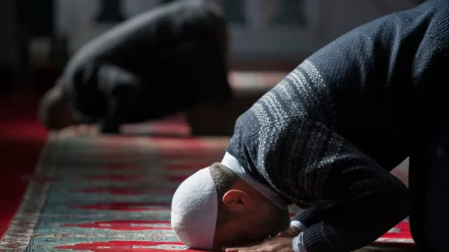 Cekricek, Berita Pekanbaru Hari Ini dan Berita Riau Hari Ini: Panduan Lengkap Jadwal Salat di Pekanbaru