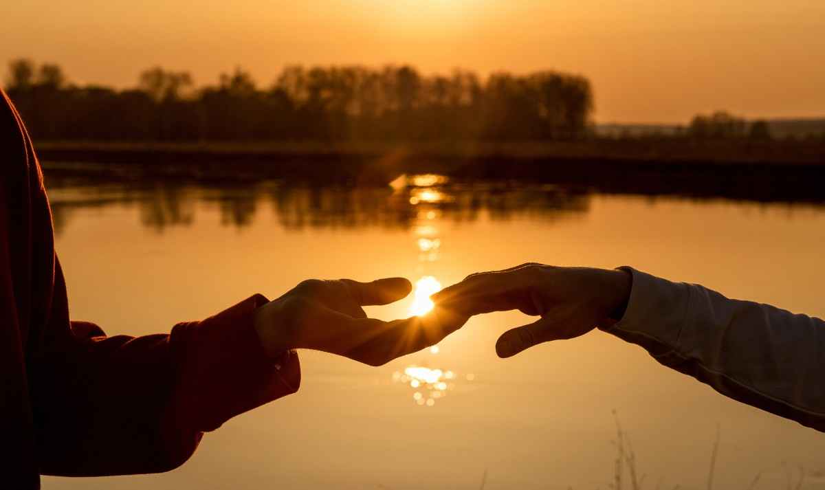 Tips untuk Hidup Bahagia: Jangan Lupa Bersyukur dan Berbuat Kebaikan