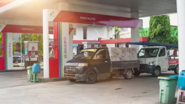 Cekricek.id - Penyesuaian Harga BBM di Awal Tahun, Ini Daftar Harga Terbaru di Seluruh SPBU Pertamina