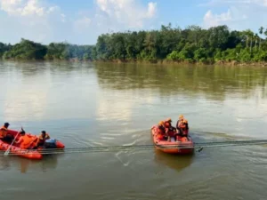 Berita Riau Hari Ini: Bocah 9 Tahun Tenggelam di Sungai Kampar, Tim SAR Basarnas Lokalisir Jenazah