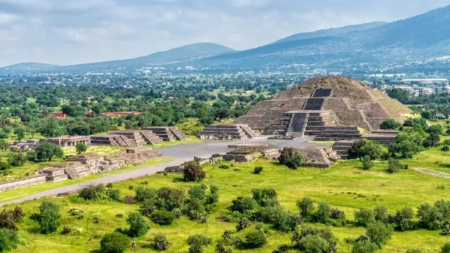 Misteri Runtuhnya Peradaban Maya Terungkap