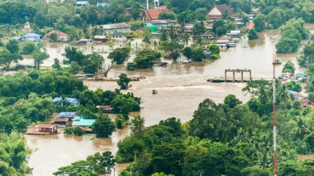 Berita Riau Hari Ini: 677 Kepala Keluarga di Riau Masih Mengungsi Akibat Banjir yang Belum Surut