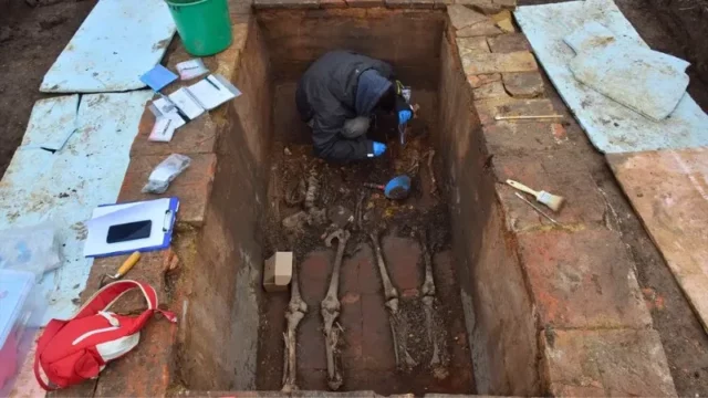 Kisah Pilu dari Makam Keluarga Kaya Romawi Berusia 1.800 Tahun