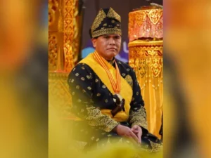 Berita Riau Hari Ini: Laksamana Muhammad Ali Dianugerahi Gelar Adat Datuk Seri Segara Utama Setia Wangsa