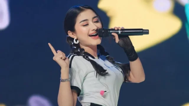 Ghea Youbi Incar Jodoh Pengusaha Setelah Mantan Menikah