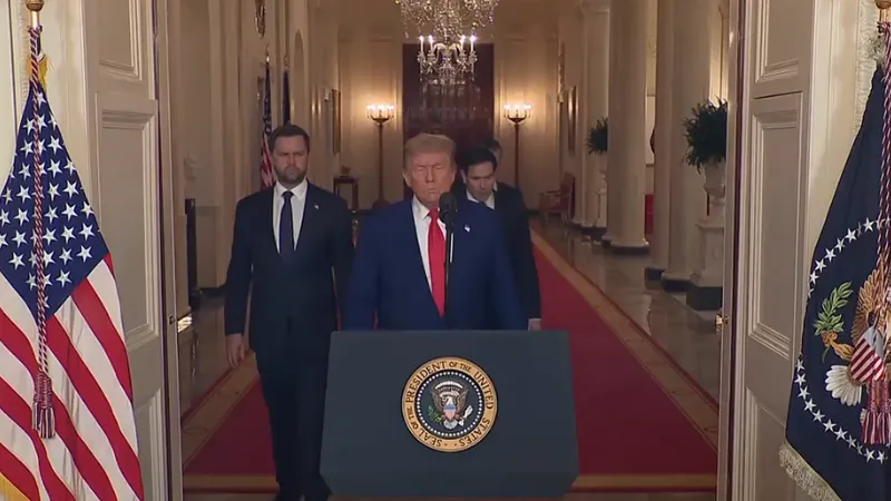 Presiden Donald Trump memberikan pernyataan di Gedung Putih mengenai serangan militer AS terhadap fasilitas nuklir Iran