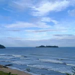 Pantai Air Manis Tetap Buka Setelah Pokdarwis Dibekukan karena Pungutan Liar