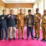 Kunjungan resmi perwakilan Saciba Jaya Abadi disambut langsung oleh Wakil Bupati Agam, Muhammad Iqbal, di ruang kerjanya pada Selasa (08/7). (Foto:Ist)