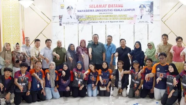 14 mahasiswa Mahasiswa Universitas Kuala Lumpur Kunjungi Kota Pariaman pada 2–3 Agustus 2025. (Foto: Ist)
