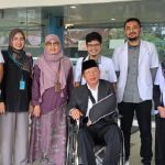 Prof. Idris berfoto bersama (Foto: Ist)
