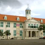 Bangunan bekas Stadhuis Batavia yang kini menjadi Museum Sejarah Jakarta