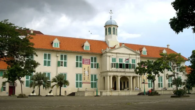 Bangunan bekas Stadhuis Batavia yang kini menjadi Museum Sejarah Jakarta