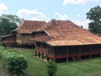 Bangunan Rumah Limas, rumah adat Palembang, di Museum Balaputradewa