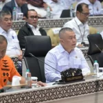 Menteri Perhubungan Dudy Purwagandhi dalam rapat kerja keselamatan pelayaran