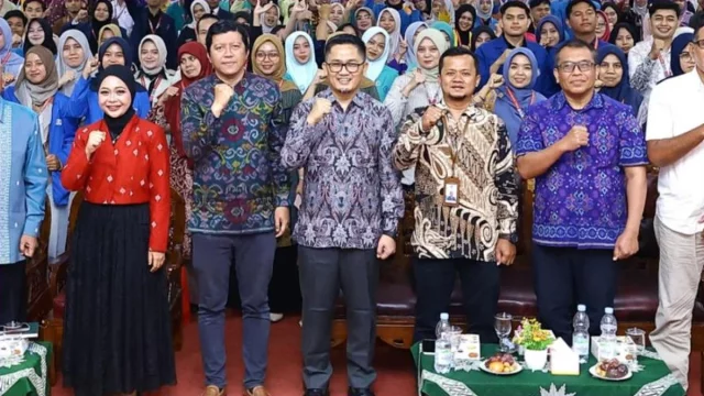 Peluncuran program Aksara Mahasiswa Berdampak di Padang, Sumatera Barat
