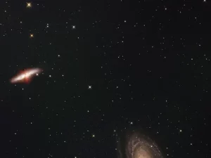 Ilustrasi galaksi spiral dan gugus bintang