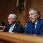 Senator Rand Paul memimpin dengar pendapat Komite Keamanan Dalam Negeri dan Urusan Pemerintahan Senat Amerika Serikat.