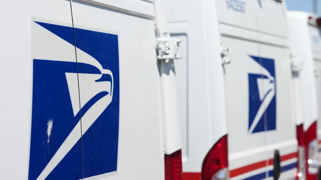 AS Terbitkan Aturan Surat Suara Pos Meski Diblokir Hakim