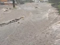 Banjir akibat hujan deras Badai Lala di Kabupaten Hawaii