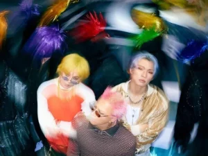 BIGBANG dalam foto promosi single BiiiG