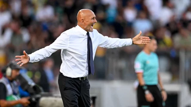 Laga pembuka Serie A antara Frosinone dan Juventus di Stadio Benito Stirpe.