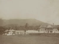Istana Sultan Ternate dalam potret koleksi ekspedisi Siboga.