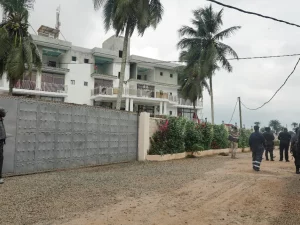 Sejumlah orang yang dideportasi dari Amerika Serikat tiba di Liberia