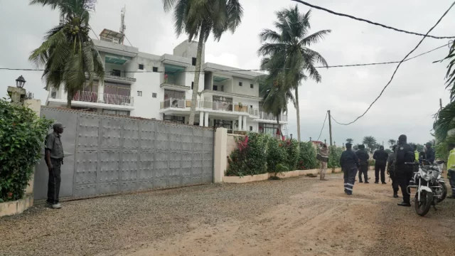 Sejumlah orang yang dideportasi dari Amerika Serikat tiba di Liberia