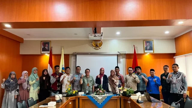 Mini discussion Prodi PAI UNP tentang etika digital bersama Assoc Prof Derya Iner dari ISRA Academy Australia