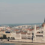 Gedung Parlemen Hungaria di tepi Sungai Danube, Budapest
