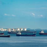 Ilustrasi kapal tanker minyak