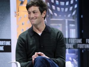 Pendiri dan CEO Thrive Capital Joshua Kushner dalam sebuah forum.