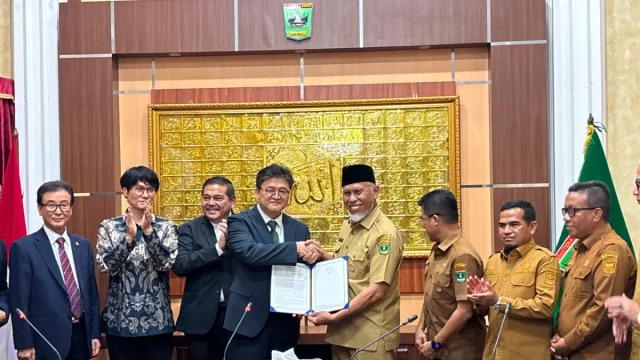 Wakil Bupati Solok H. Candra dalam forum investasi hijau bersama delegasi Korea Selatan