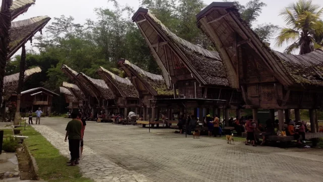 Kepuasan Wisatawan Ke’te Kesu’ Berhenti di Angka 3,96