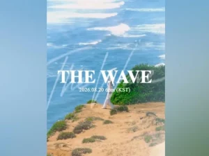 Kim Jaejoong dalam promosi single The Wave