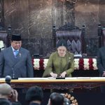 Suasana sidang paripurna di Kompleks Parlemen, Jakarta.