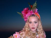 Madonna merayakan ulang tahun di Yunani