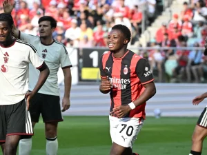 Pemain Manchester United dan AC Milan dalam laga persahabatan di Wroclaw