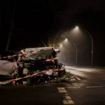 Ilustrasi kecelakaan lalu lintas malam hari di jalan raya