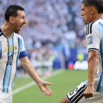 Bek sayap kanan asal Argentina Nahuel Molina di lapangan sepak bola