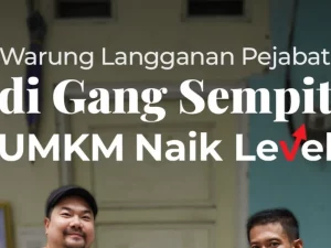 Nex Carlos mencicipi lontong kupang sekaligus mempromosikan program UMKM Naik Level Bareng Polytron