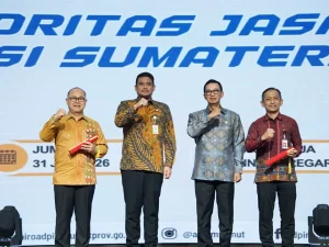 Pengukuhan Triyoga Laksito sebagai Kepala OJK Provinsi Sumatera Utara