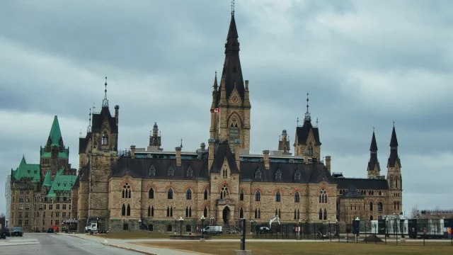 Ilustrasi gedung Parlemen Kanada di Ottawa