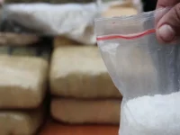 Barang bukti sabu dalam kantong plastik klip yang diamankan polisi